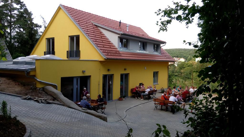 Mezi Stromy Hotell Horakov Exteriör bild