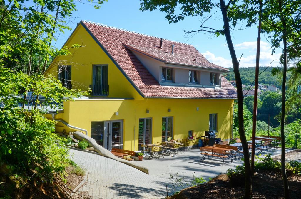 Mezi Stromy Hotell Horakov Exteriör bild